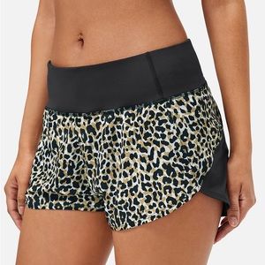 Outdoor Voices Hudson 2.5” Short in Leopard